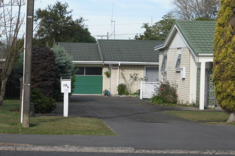 Photo of property in 13 Verel Street, Fairfield, Hamilton, 3214