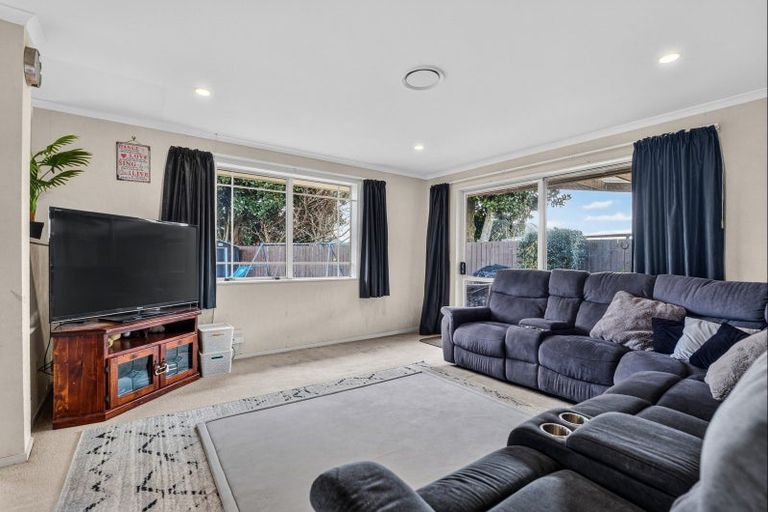Photo of property in 5 Lansbury Court, Rototuna North, Hamilton, 3210