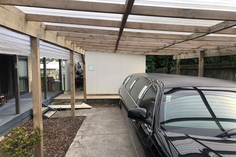 Photo of property in 57 Pomaria Road, Henderson, Auckland, 0610