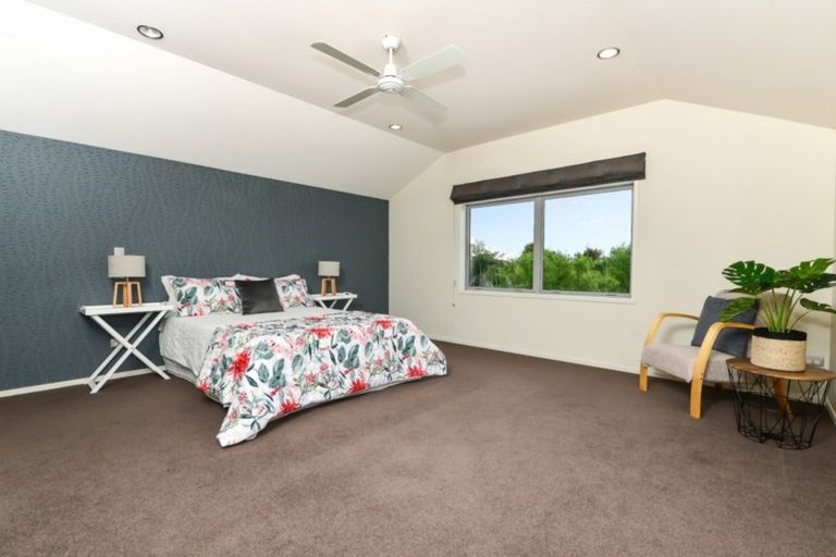 Photo of property in 5b Peninsula Point, Huntington, Hamilton, 3210