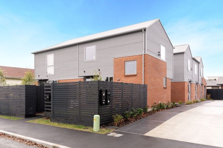 Photo of property in 1/60 Grafton Street, Waltham, Christchurch, 8011