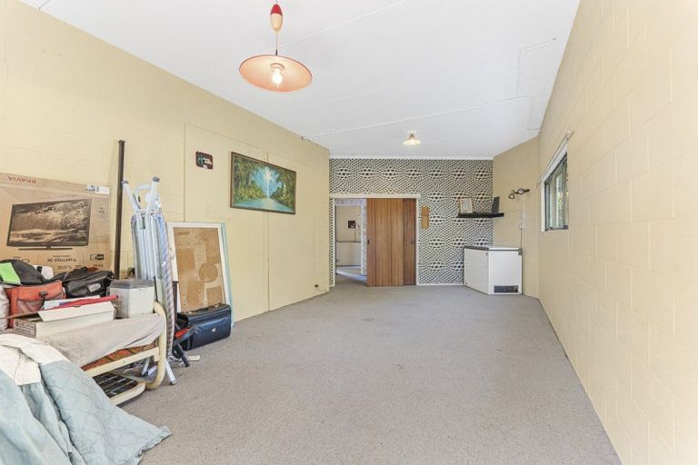 Photo of property in 10b Hickford Place, Okato, 4335