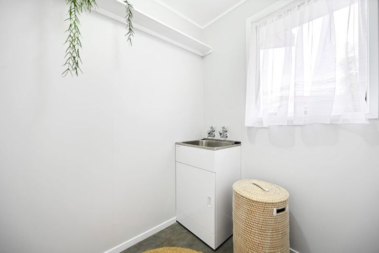 Photo of property in 17 Crawshaw Drive, Nawton, Hamilton, 3200