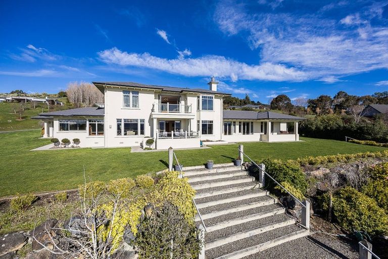 Photo of property in 6 Gracemount Place, Kinmont Park, Mosgiel, 9024