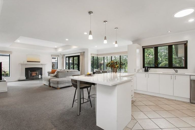 Photo of property in 7 Applecross Lane, Harewood, Christchurch, 8051