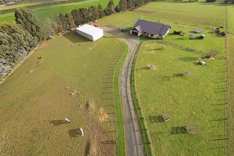 Photo of property in 141 Breeze Road, Ryal Bush, Invercargill, 9876