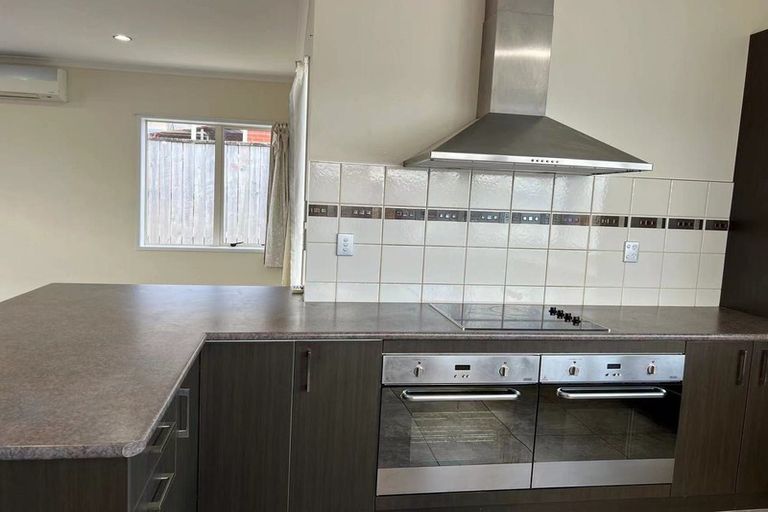 Photo of property in 5 Dumfries Place, Pyes Pa, Tauranga, 3112