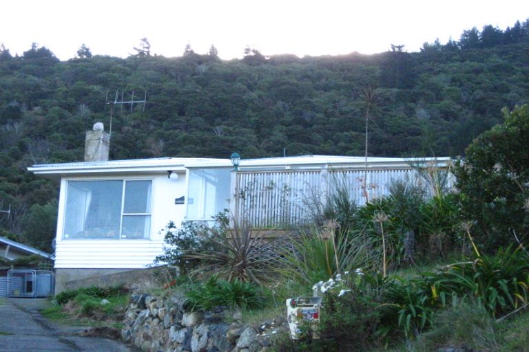Photo of property in 12 Hinau Street, Ravensbourne, Dunedin, 9022