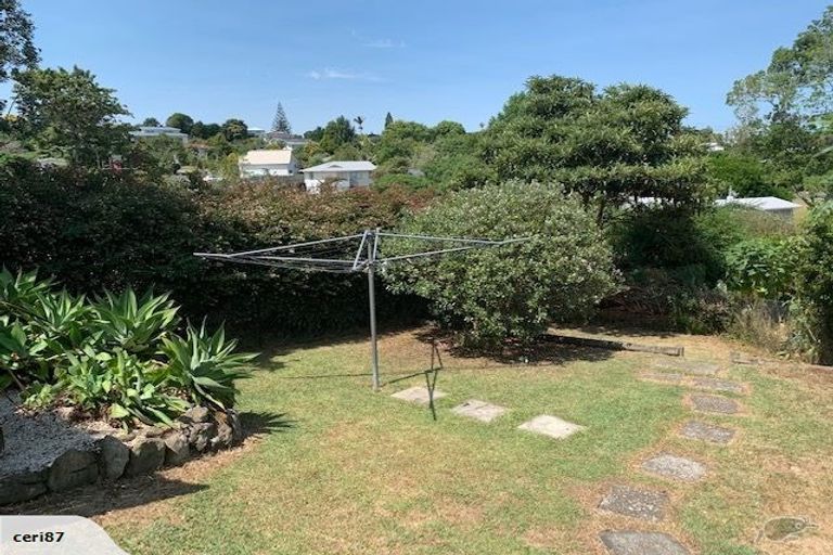 Photo of property in 83 Old Onerahi Road, Onerahi, Whangarei, 0110