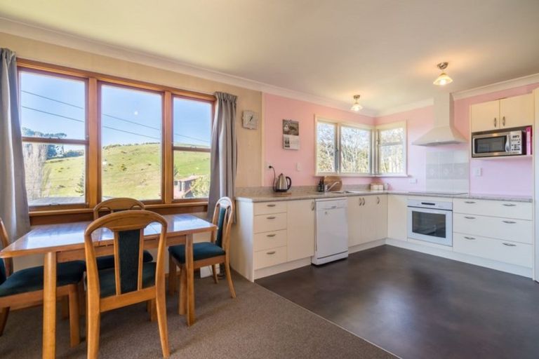 Photo of property in 87 Koremata Street, Green Island, Dunedin, 9018