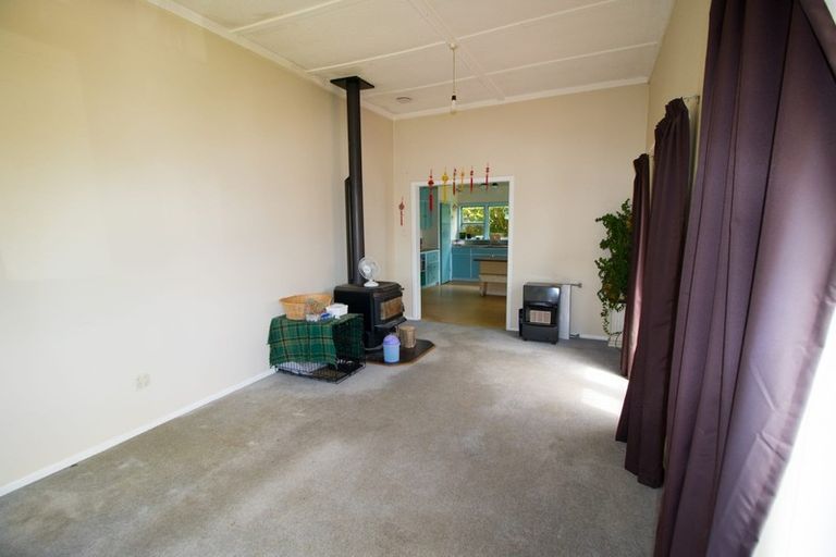 Photo of property in 83 Stanners Street, Eltham, 4322
