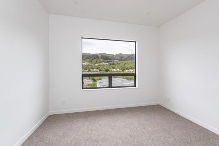 Photo of property in 3/7 Handyside Street, Tawa, Wellington, 5028