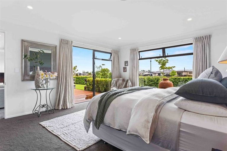 Photo of property in 71 The Esplanade, Pegasus, 7612