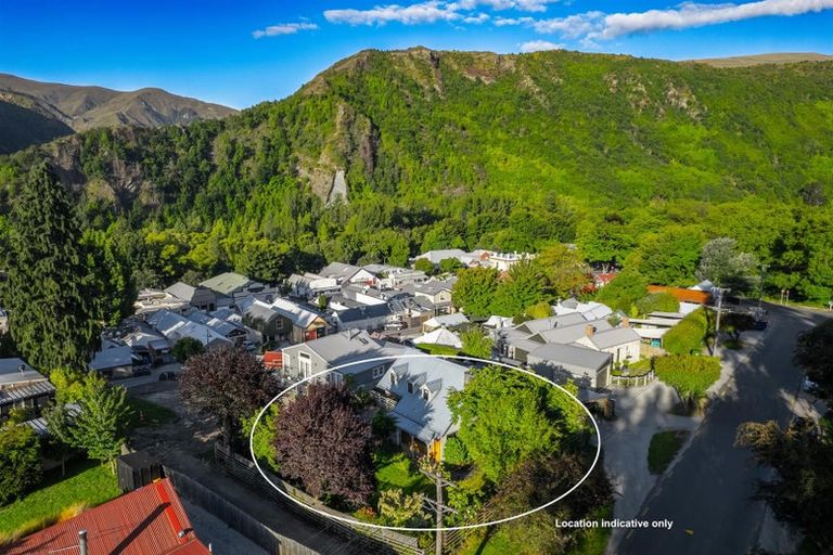 Photo of property in 20 Wiltshire Street, Arrowtown, 9302