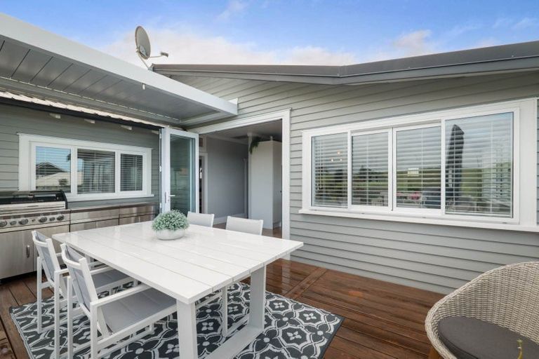 Photo of property in 53 Ocean Breeze Drive, Waihi Beach, 3611