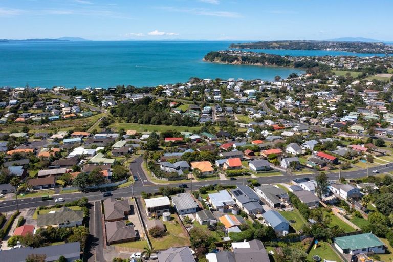 Photo of property in 63 Brightside Road, Stanmore Bay, Whangaparaoa, 0932