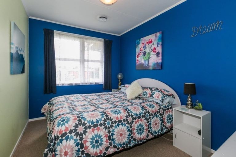 Photo of property in 17 Winchester Place, Tamatea, Napier, 4112