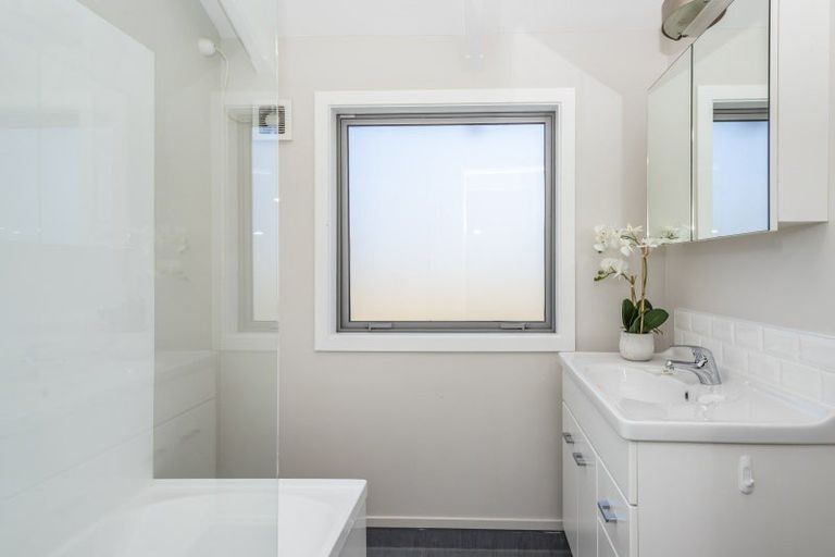 Photo of property in 8 Fox's Terrace, Arrowtown, 9302