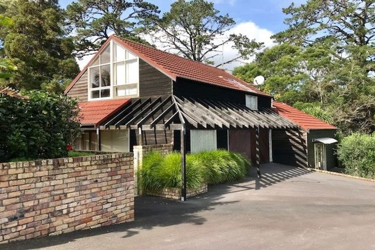 Photo of property in 20 The Close, Greenhithe, Auckland, 0632