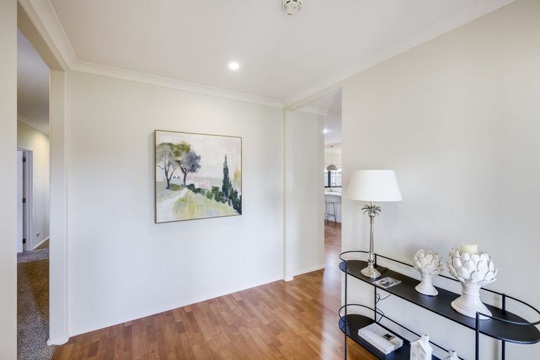 Photo of property in 6 Percy Berry Place, Havelock North, 4130