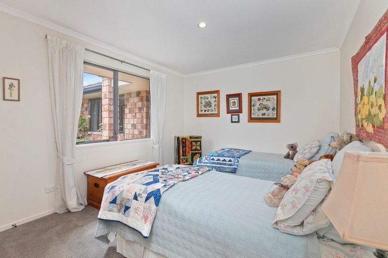 Photo of property in 19 Horsley Grove, Pyes Pa, Tauranga, 3112