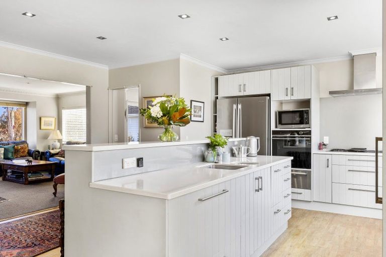 Photo of property in 3 Te Hepera Street, Waipahihi, Taupo, 3330