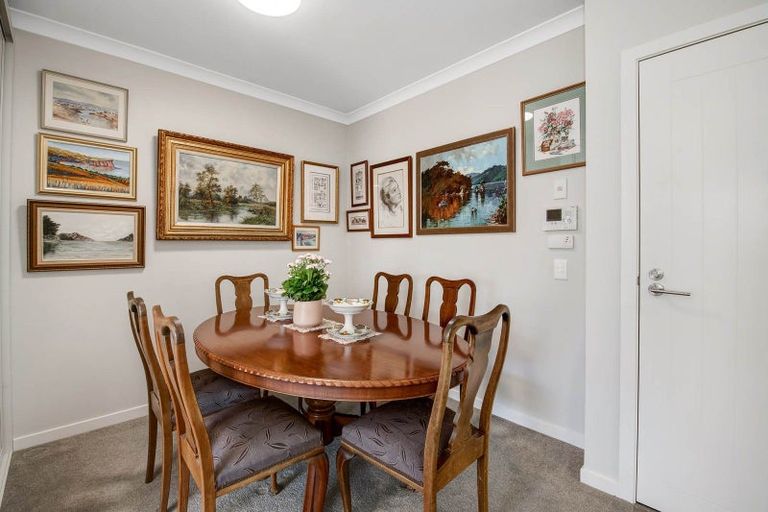 Photo of property in 88 Rewa Rewa Lane, Orewa, 0931