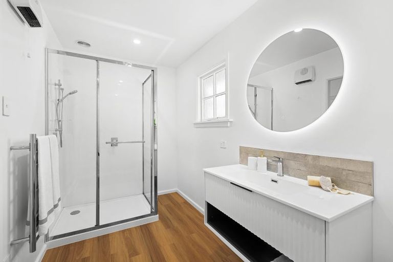 Photo of property in 2/170 Waimairi Road, Ilam, Christchurch, 8041