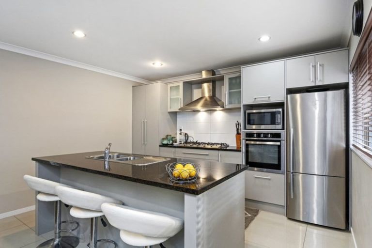 Photo of property in 45 Te Otinga Place, Pyes Pa, Tauranga, 3112