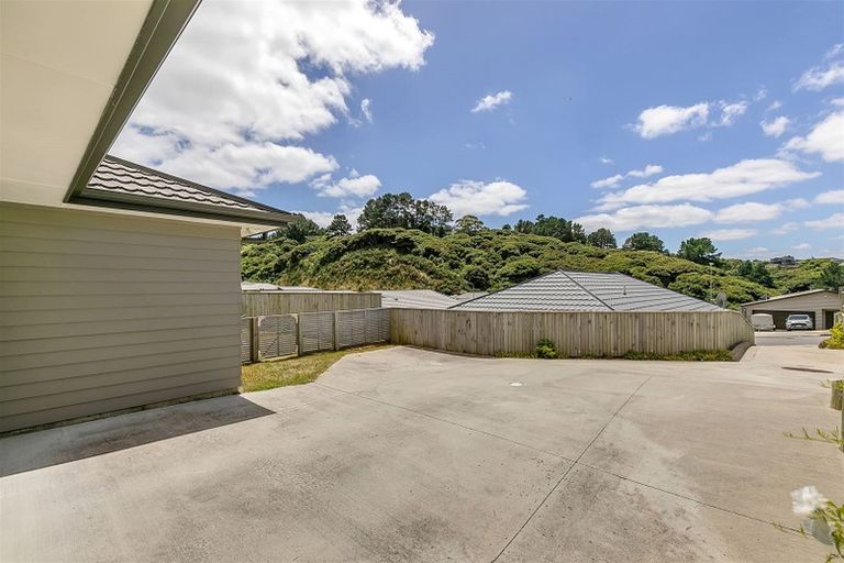 Photo of property in 9 Moonsail Drive, Whitby, Porirua, 5024