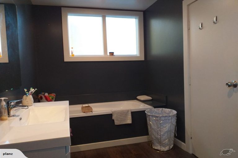 Photo of property in 15 Main Road, Pleasant Point, 7903