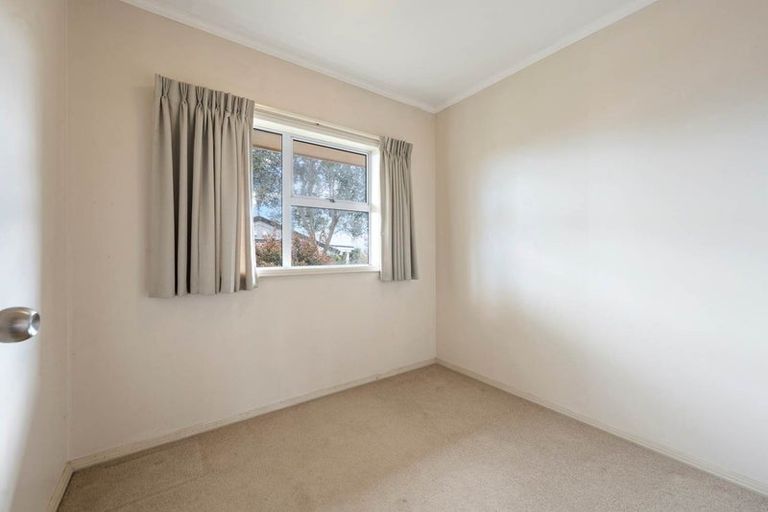Photo of property in 5 The Anchorage, Sunnyhills, Auckland, 2010