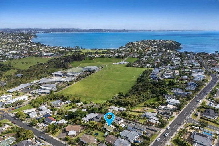 Photo of property in 22b Stanmore Bay Road, Stanmore Bay, Whangaparaoa, 0932