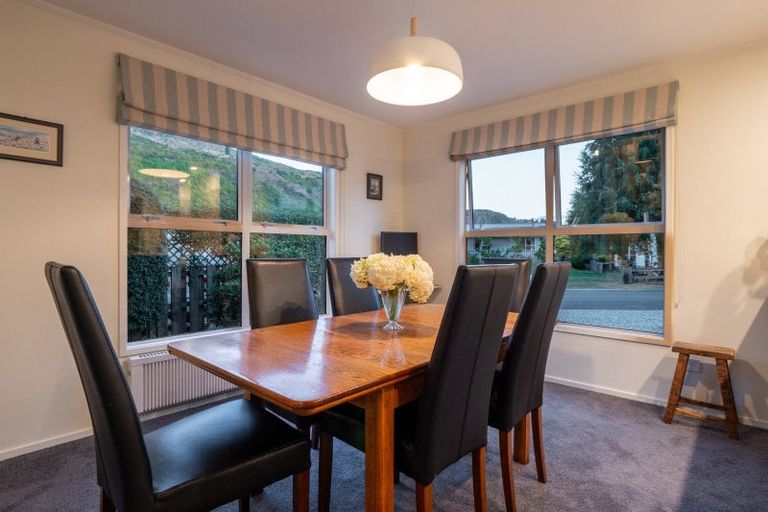 Photo of property in 4 Elva Dawson Place, Arrowtown, 9302