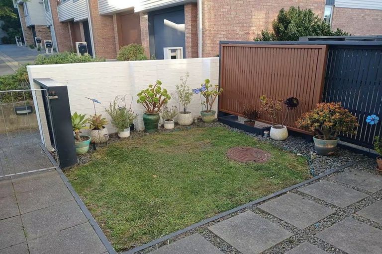 Photo of property in The Altair, 17/120 Rintoul Street, Newtown, Wellington, 6021