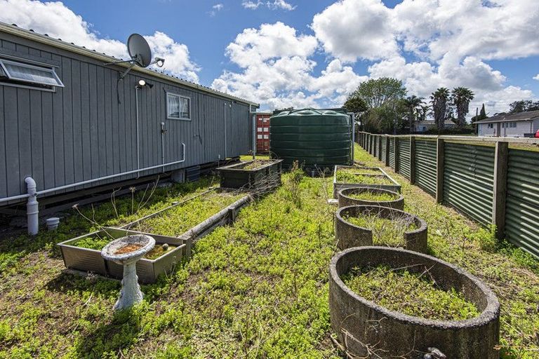 Photo of property in 26 Graham Street, Te Kopuru, 0391