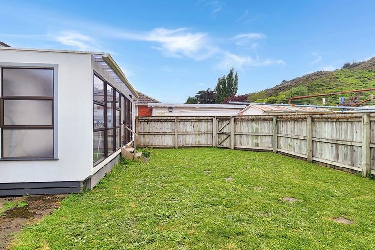 Photo of property in 26 Petherick Street, Taita, Lower Hutt, 5011