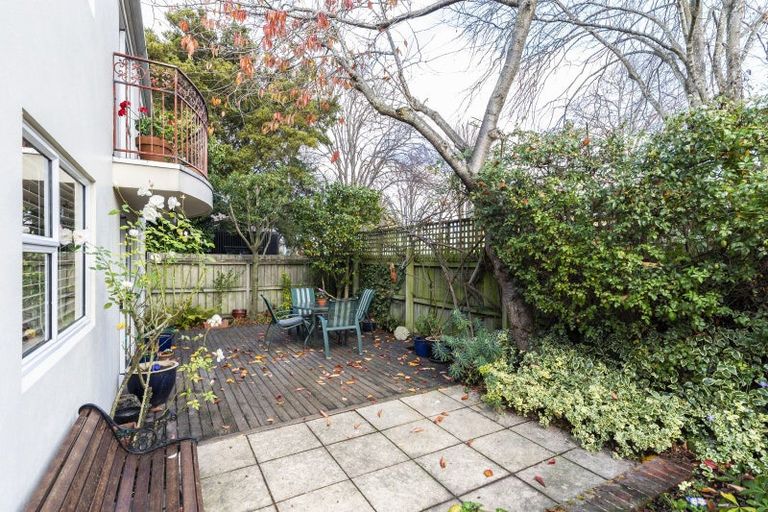 Photo of property in 2/18 Darvel Street, Riccarton, Christchurch, 8011