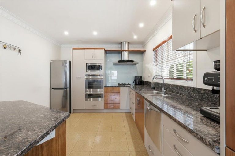 Photo of property in 60a Oxford Street, Te Puke, 3119