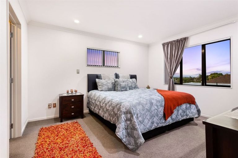 Photo of property in 49 Sturges Road, Henderson, Auckland, 0612