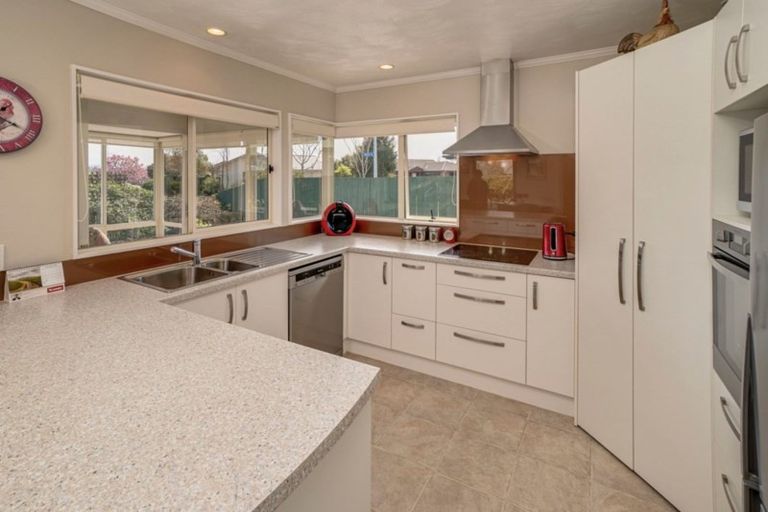 Photo of property in 22 Vining Crescent, Stoke, Nelson, 7011