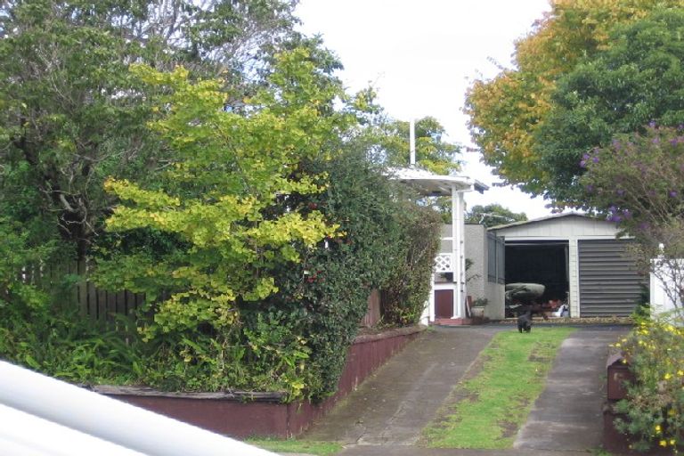 Photo of property in 57 Kautami Avenue, Papatoetoe, Auckland, 2025