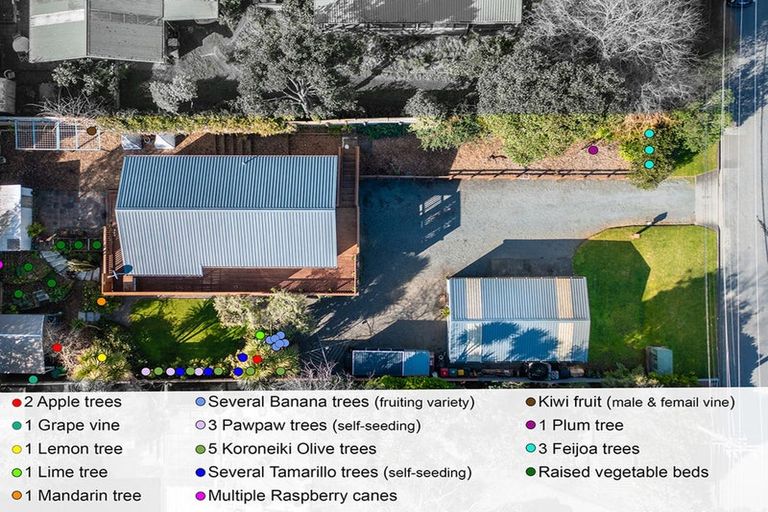 Photo of property in 27 Puriri Road, Waikanae, 5036