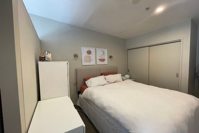 Photo of property in 1/143g Carlton Gore Road, Newmarket, Auckland, 1023