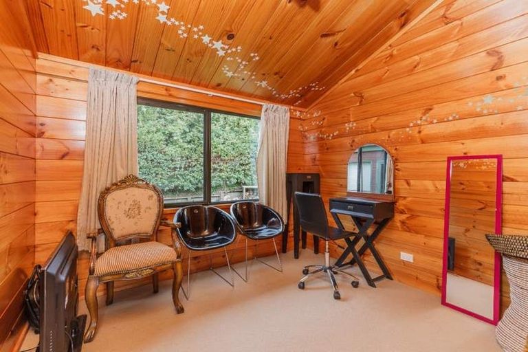 Photo of property in 79 Fernhill Way, Oteha, Auckland, 0632