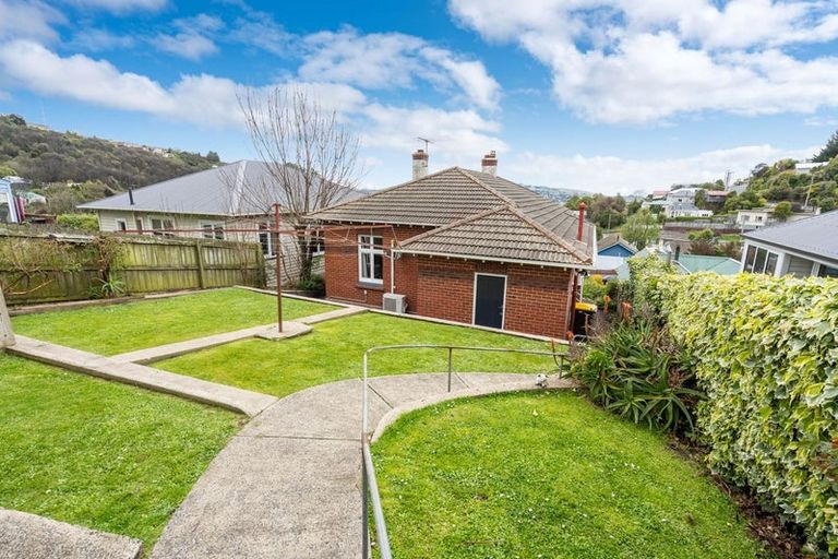 Photo of property in 22 Burnett Street, Calton Hill, Dunedin, 9012