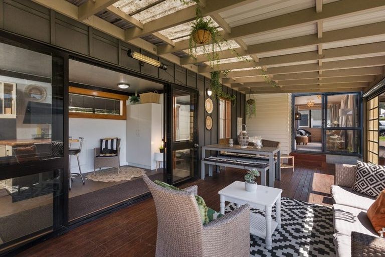 Photo of property in 42 Beach Road, Waihi Beach, 3611