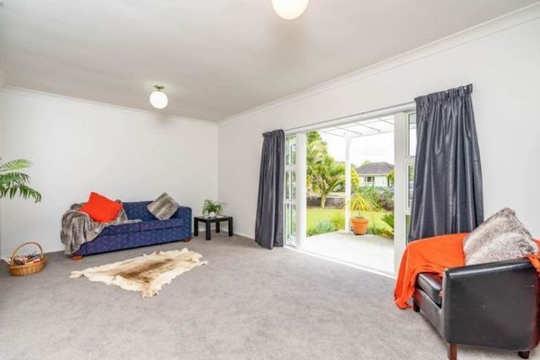 Photo of property in 1 Douglas Street, Kensington, Whangarei, 0112