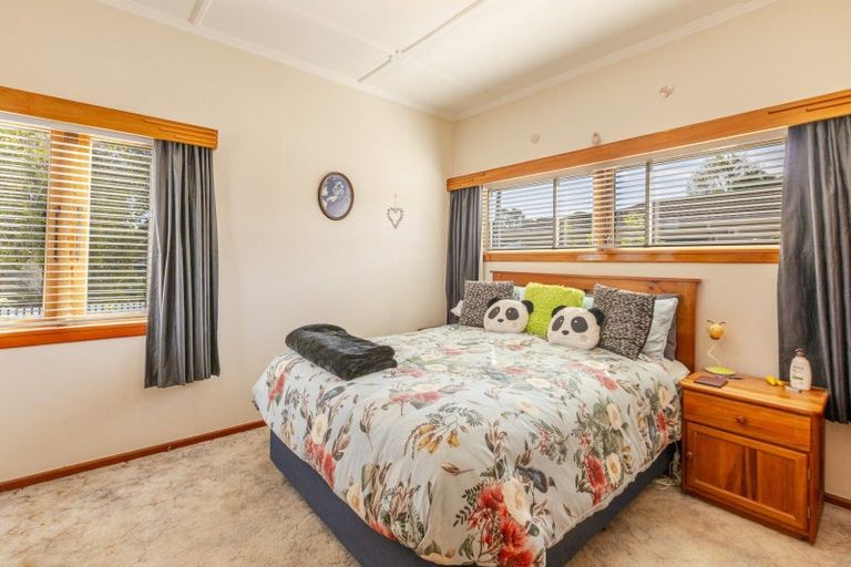 Photo of property in 11 Cassino Crescent, Onekawa, Napier, 4110