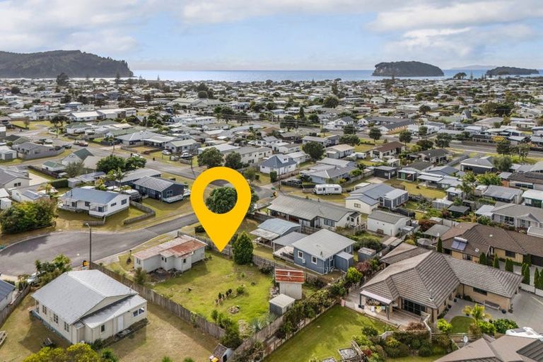 Photo of property in 126 Hampton Road, Whangamata, 3620